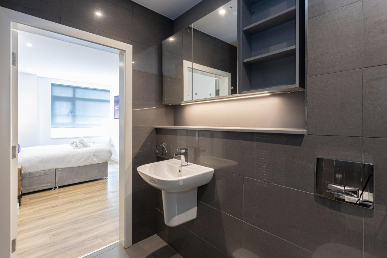 Pillo Serviced - Arena * Manchester